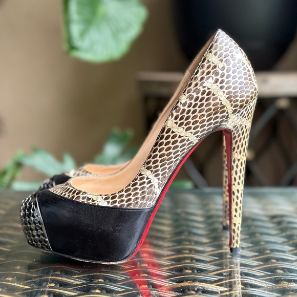 CHRISTIAN LOUBOUTIN snake skin, metal toe platform pumps - Picture 3 of 8